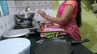 Innocent Bhabhi dragged into sex with boss right in the kitchen