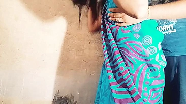 Slutty Indian sister-in-law banged while her husband wasn't at home