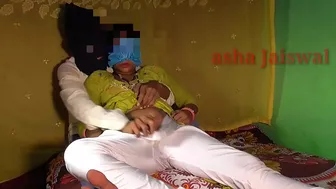 Amateur Indian sister-in-law gives blowjob and gets rewarded with sex