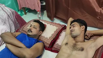 Two Indian swinger couples meet to have so desired group chudai