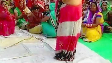 Naughty old indian aunty dancing show boobs in outdoor Mohali