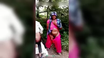 Indian village aunty fucking outdoor with brother in law, Sex scandal MMS