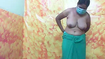 NuFlix Movies: Meenakshi Exotic Delhi Wife Nude at Home