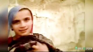 Scandal video of Paki village very teen girl showing pussy and nice boobs