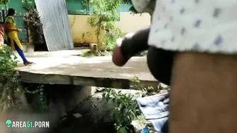 Local dude flashing cock to indian village girls. Scandal Desi MMs video