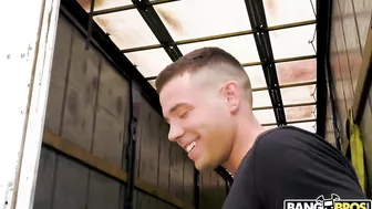 Canela's Fuck Truck2