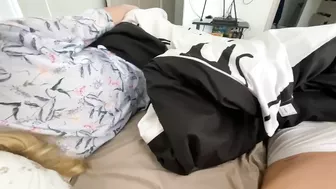 Chick is too big to sleep in the same bed with stepdad without incest