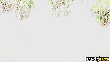 Naked cock of XXX size makes skinny happy but soon she is kicked out