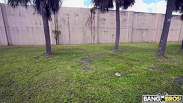 Naked cock of XXX size makes skinny happy but soon she is kicked out