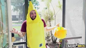 Mischievous MILF in playboy XXX suit teases stranger on Halloween