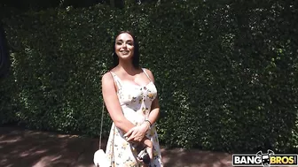 Girl in dress has weakness for XXX adventures so she gets into van