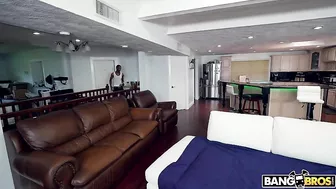 Black guy jerks off when white stepsis catches him in heat of XXX act