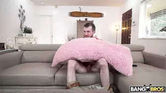 XXX hot Latina allows stepbro to fuck mouth while watching boring show