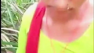 Eye-candy Indian girl and lover are caught before copulation