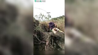 Guy walks in the field and films caught video of Indian lovers