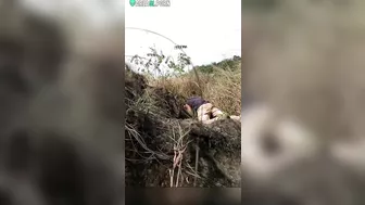 Guy walks in the field and films caught video of Indian lovers