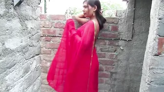 Indian lover of pink lingerie shows how sexy she is in caught video