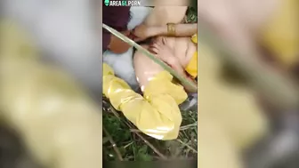 Unfaithful Indian wife and lover go outside to film caught video