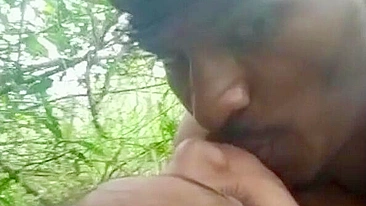 Mustached Indian lovelace kisses bhabhi in the outdoor caught video