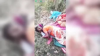 Sudden caught video prevents Indian people from having a threesome