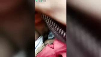 Camera guy's hard cock penetrates Indian aunty twat in caught video