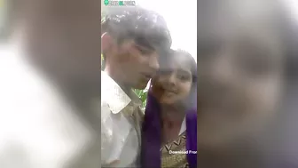Stud and Indian girlfriend are going to make love in caught video