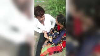 Indian lovers have sex in the fresh air and they are caught by stranger