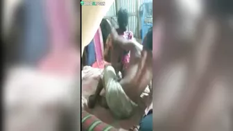 Unsuspecting Indian lovers become main heroes of the caught video