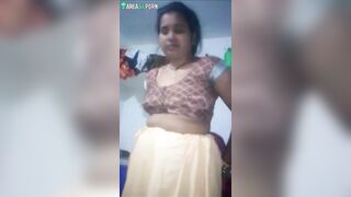 Webcam model caught by Indian roommate that films her undressing