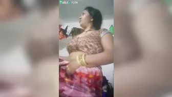 Webcam model caught by Indian roommate that films her undressing