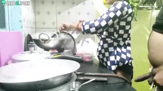 Housewife tries to cook but Indian husband fucks her in caught video