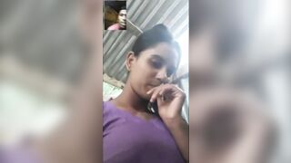 Married Indian girl shows lover nice tits and fears to be caught