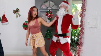 Curvy Latina stunner banged with XXX bulge after relax by the pool