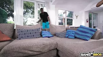 Instead of watching XXX videos black man fucks curvy Ebony neighbor