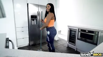 For cash horny and curvy maid has XXX quickie with insistent client