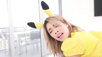 Petite Pikahoe nicely rides boy's thick XXX meatstick in the bedroom