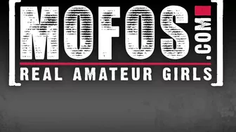 Beautiful girl meets old friend and takes care of his cock in a car