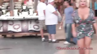 MILF shakes hooters riding new boyfriend's dick