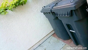 Behind the scenes movie: gorgeous blonde Samantha Saint smokes