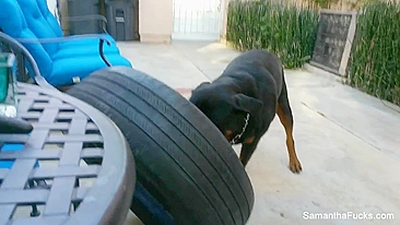 Behind the scenes movie: gorgeous blonde Samantha Saint smokes