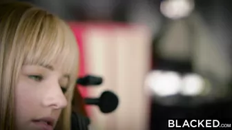 Interracial symphony of blonde sweet thing and black teacher