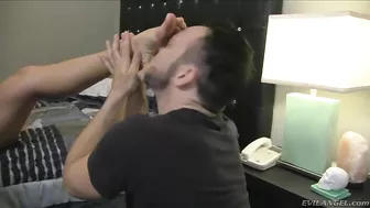 Richelle Ryan gets licked by lover and mouthfucked by husband