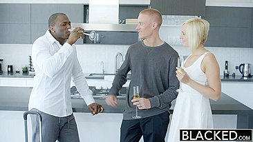 Blue-eyed blonde provokes muscled black man to fuck her