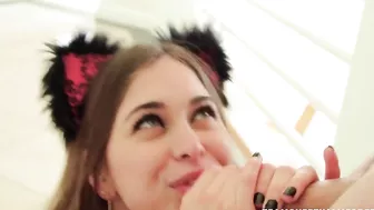 Riley Reid is a XXX star who really knows how to suck dick. #blowjobskills