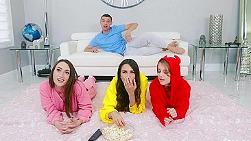 XXX fucker drills mouth of girl in red suit while besties don't see