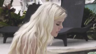 Brunette watches blonde having XXX sex by the outdoor pool on camera