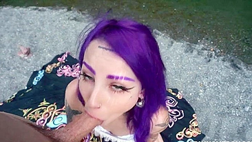 Purple-haired minx polishes friend's XXX cock outdoors by the lake