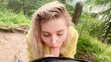 Adorable teen gives horny boyfriend XXX blowjob right in the forest