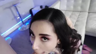 Cute Latina lassie polishes stepdad's XXX boner in the living room