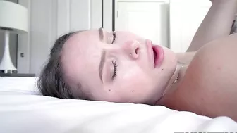 Passionate XXX mom gets her craving trimmed cunt pounded in POV